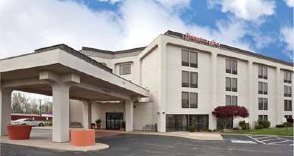 Hampton Inn St. Louis/St. Charles 4