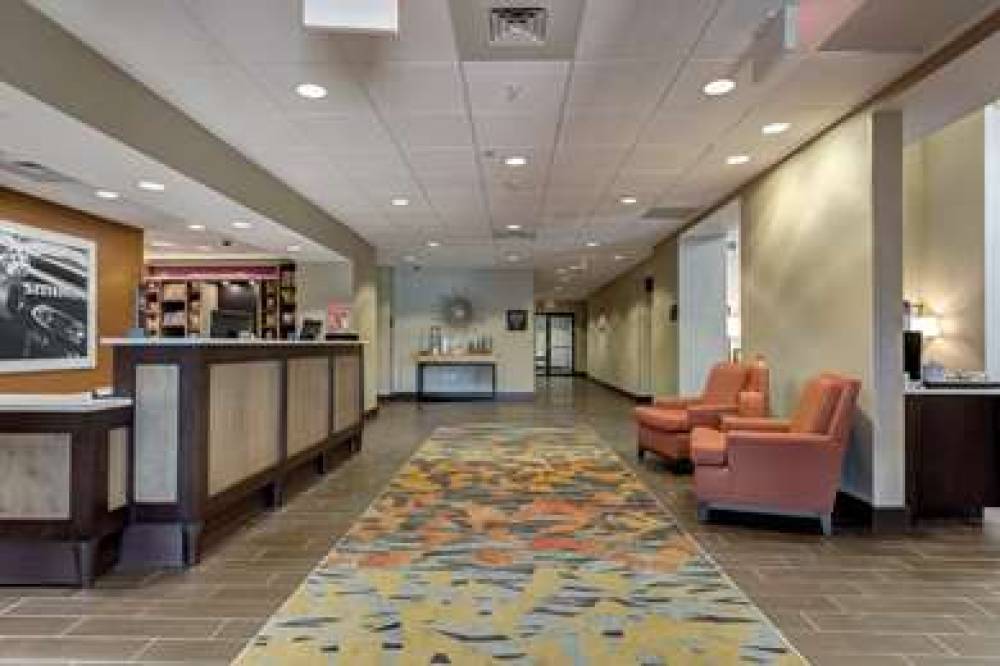 Hampton Inn St. Louis Wentzville, MO 8