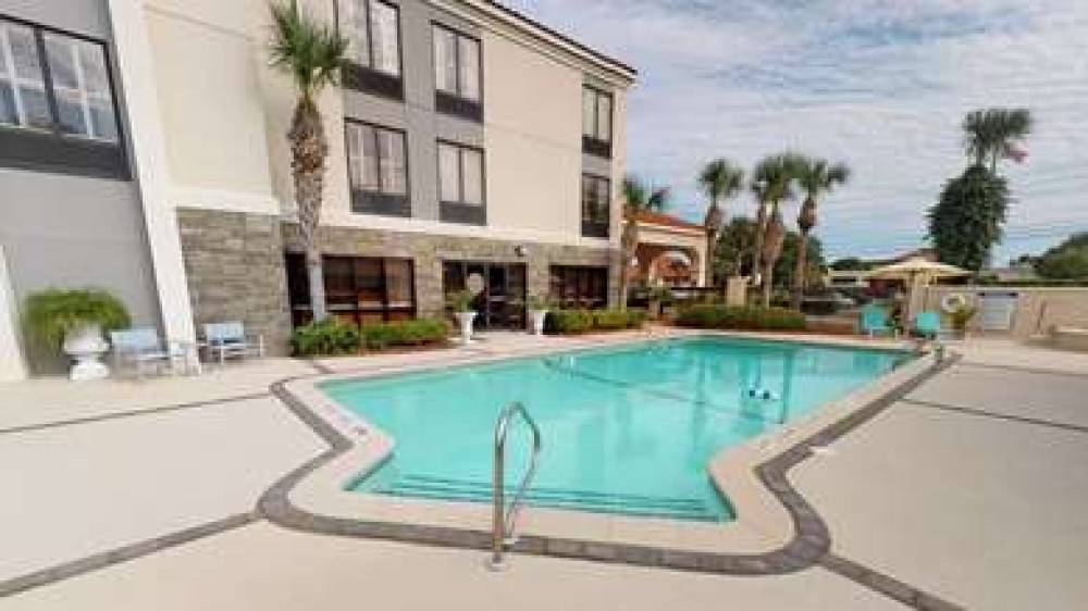 Hampton Inn St. Simons Island 3