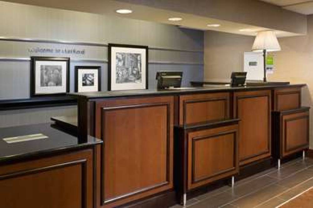 Hampton Inn Stafford 7