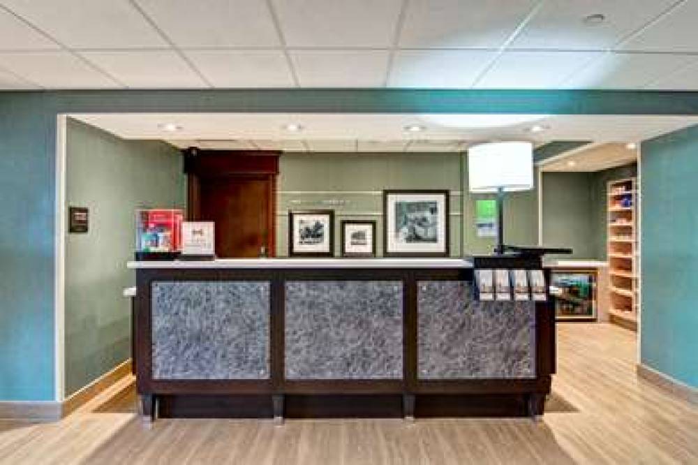 Hampton Inn Sudbury, Ontario, Canada 4