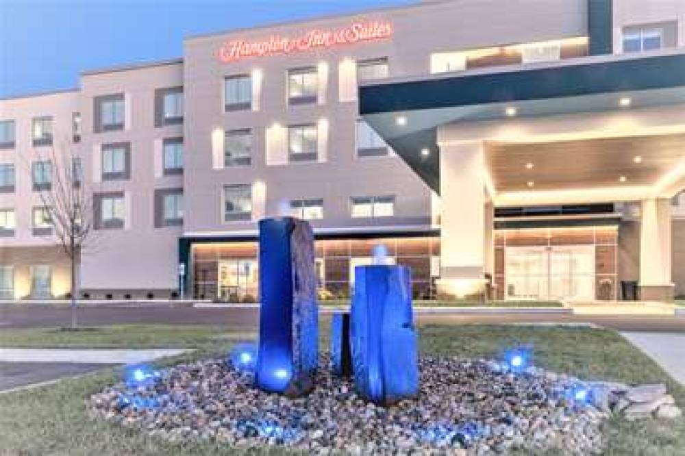 HAMPTON INN SUITES CINCINNATI WEST 1