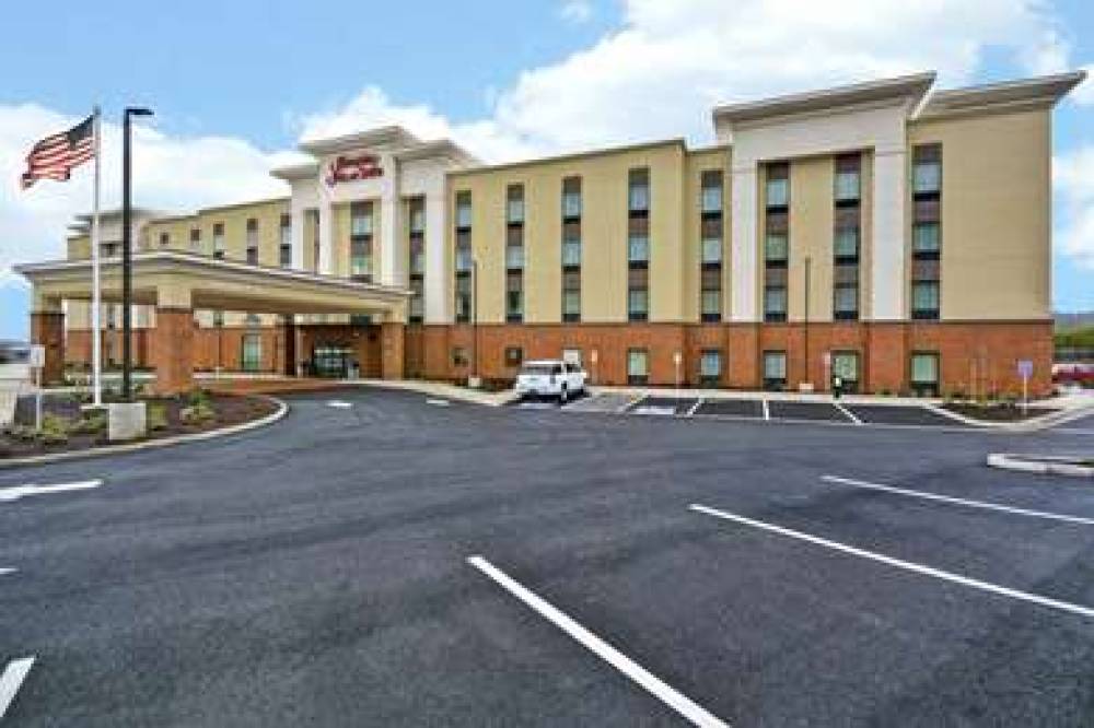 HAMPTON INN SUITES GRANTS PASS 2