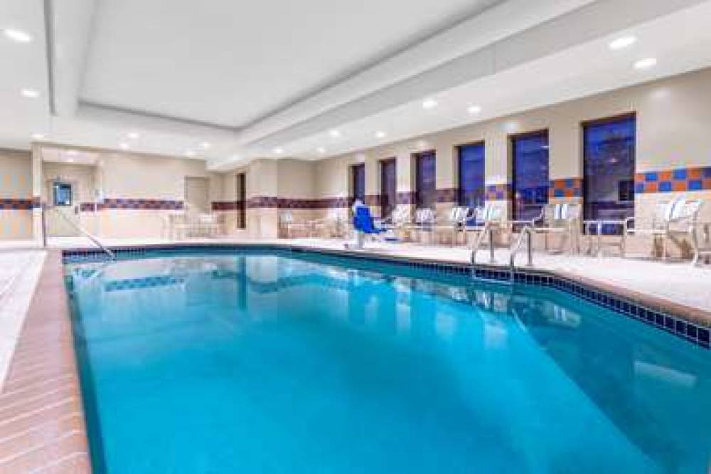 Hampton Inn Suites Minneapolis St Paul Arpt-Mall  5