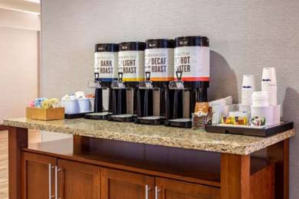 Hampton Inn Suites Minneapolis St Paul Arpt-Mall  8