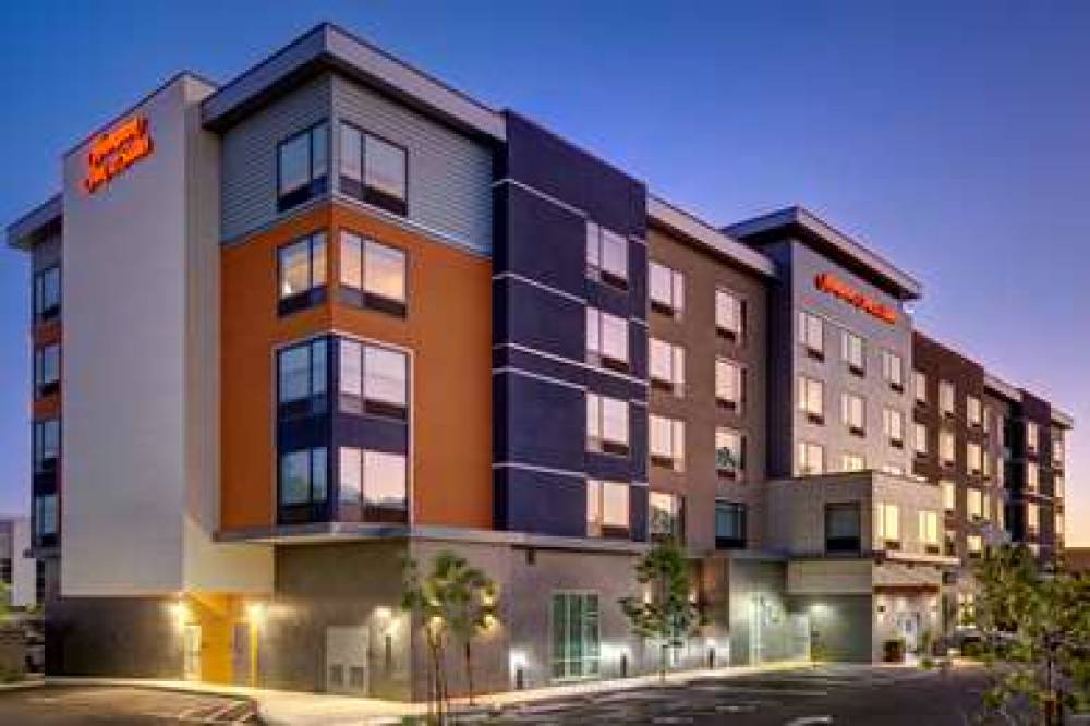 HAMPTON INN SUITES RANCHO CUCAMONGA 1