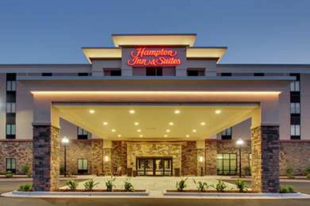 Hampton Inn Suites Southport