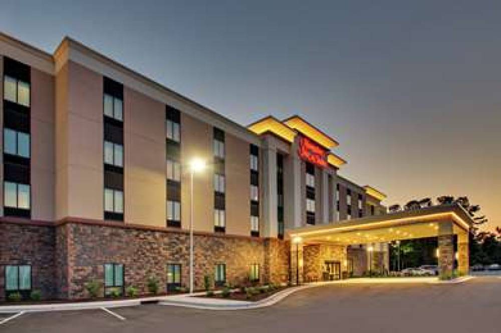 HAMPTON INN SUITES SOUTHPORT 1