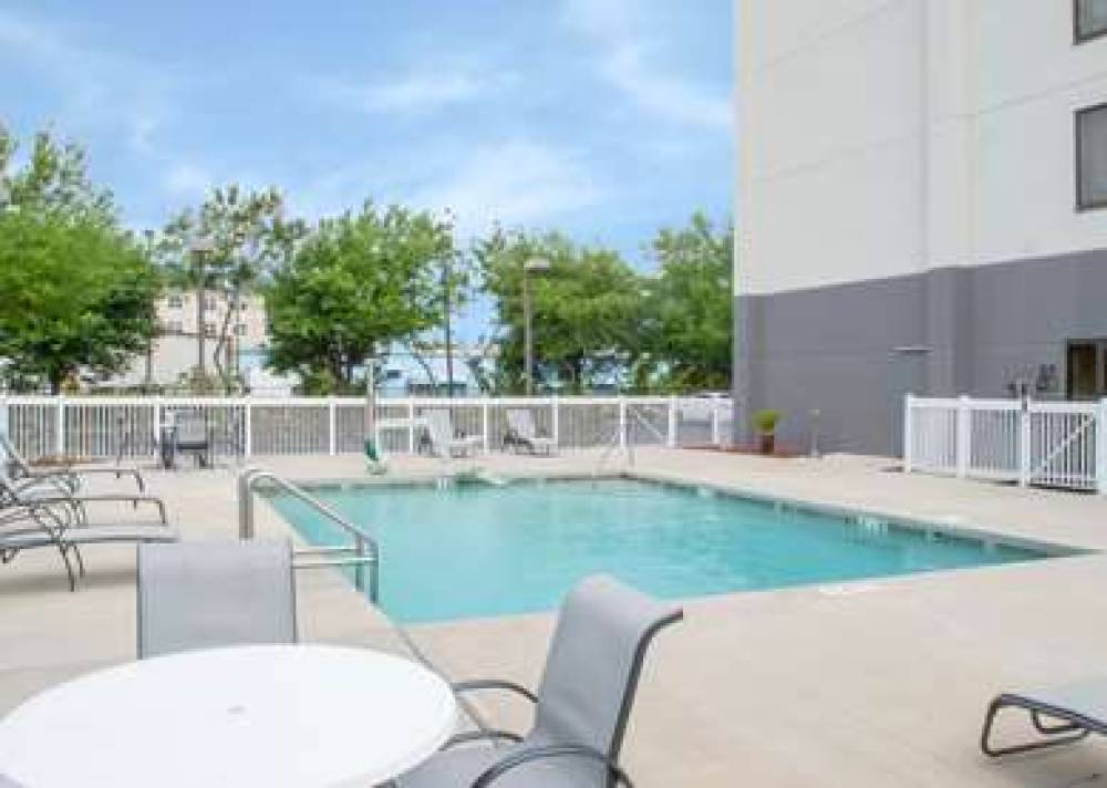 Hampton Inn Tampa-Veterans Expwy (Airport North), 8