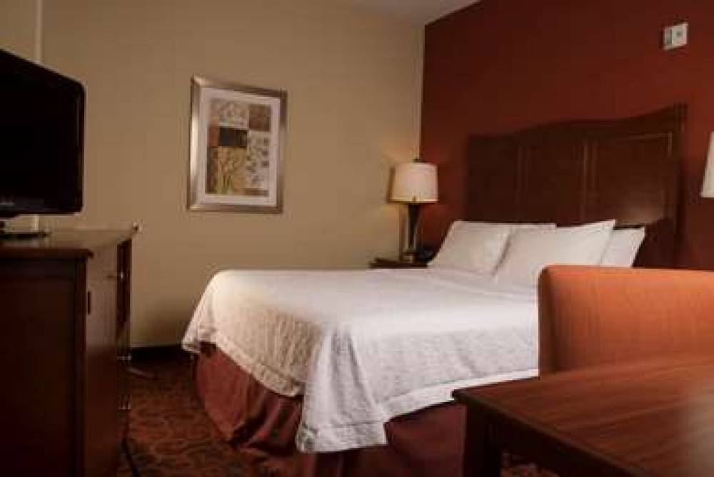 Hampton Inn Tomah, WI 10