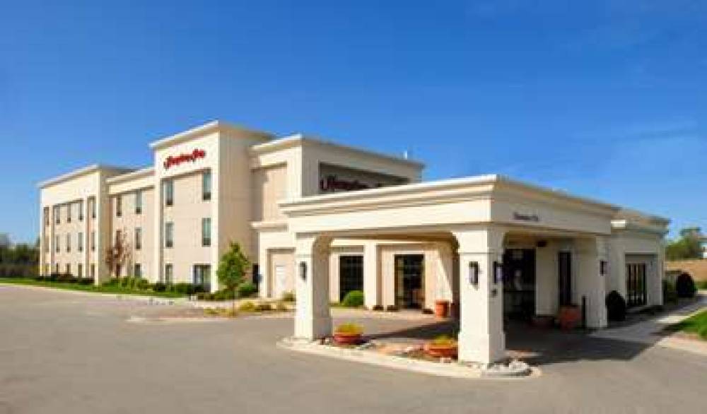 Hampton Inn Tomah, WI 1