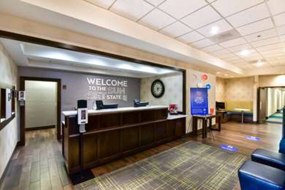 Hampton Inn Tucson-Airport 6