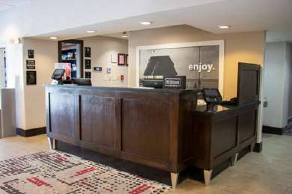 Hampton Inn Tuscaloosa University 8