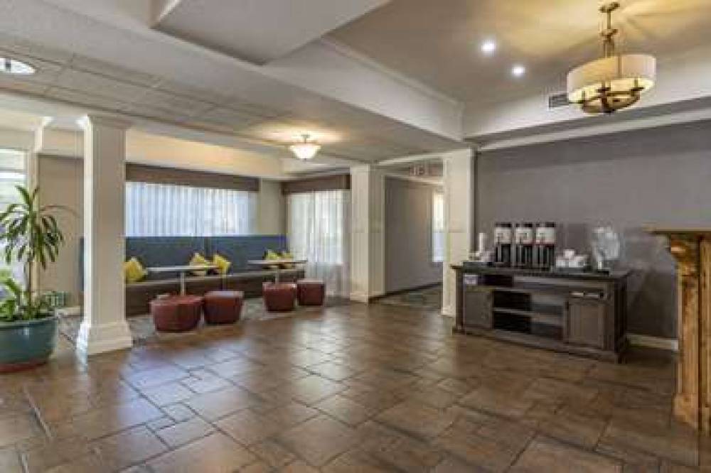 Hampton Inn Ukiah 9