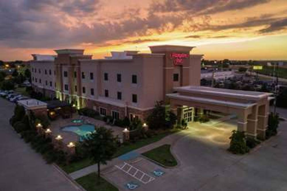 Hampton Inn Vernon, TX 3