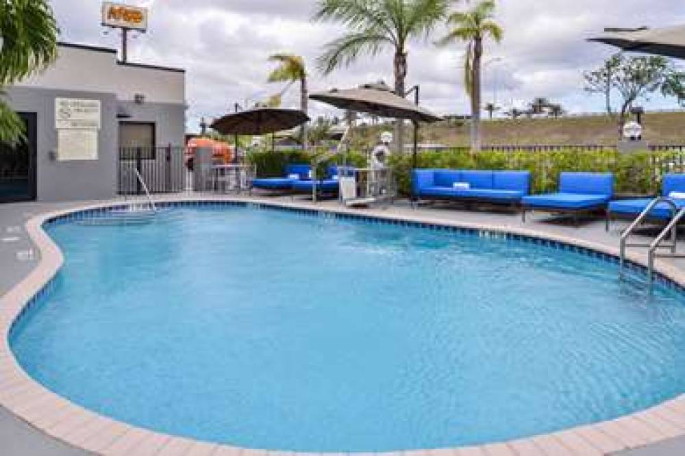 Hampton Inn Vero Beach 7