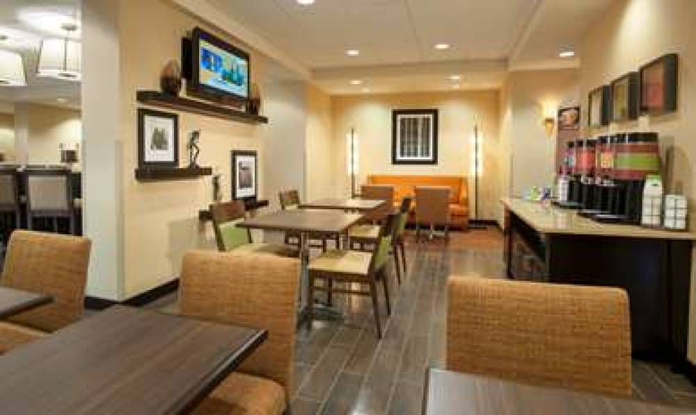 Hampton Inn Washington Dulles Airport South 10