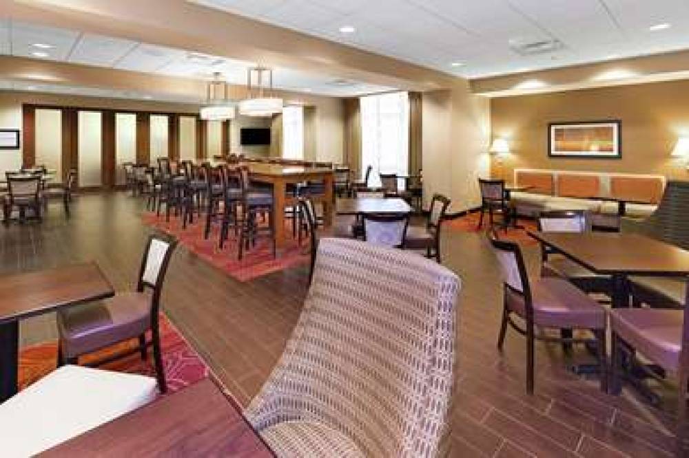 Hampton Inn Waynesburg, PA 7