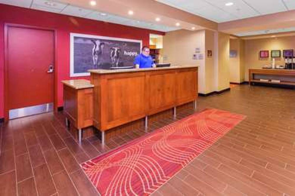 Hampton Inn Waynesburg, PA 4