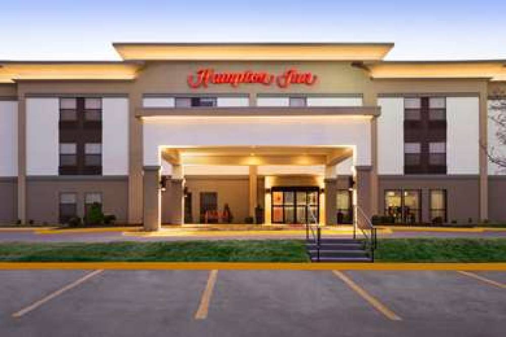 Hampton Inn Wichita East 2