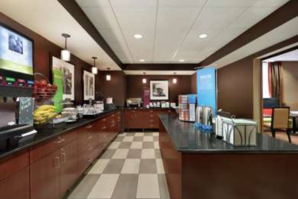 Hampton Inn Wichita Falls-Sikes Senter Mall, TX 9