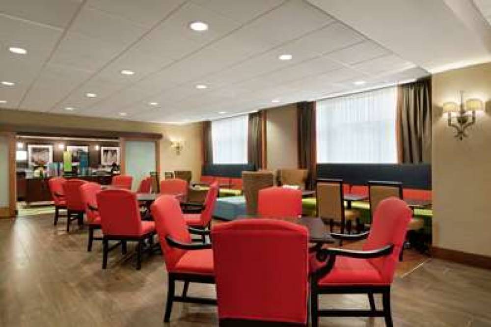 Hampton Inn Wichita Falls-Sikes Senter Mall, TX 7