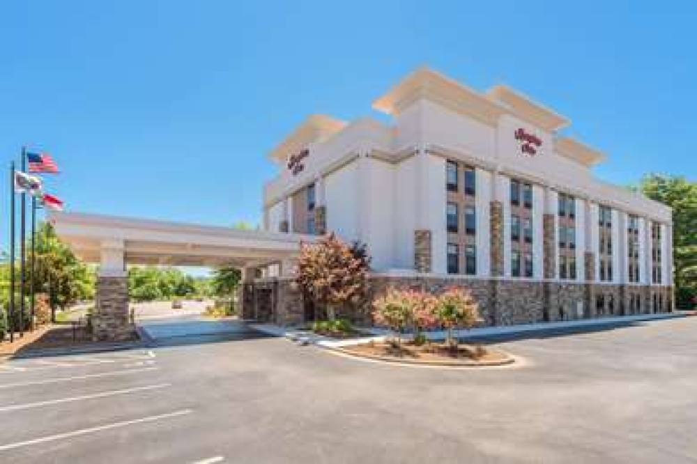 Hampton Inn Wilkesboro 1