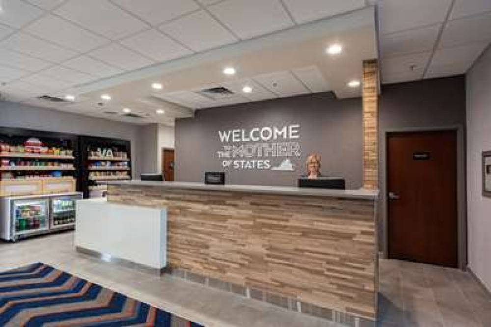 Hampton Inn Winchester N/Conference Center, VA 7