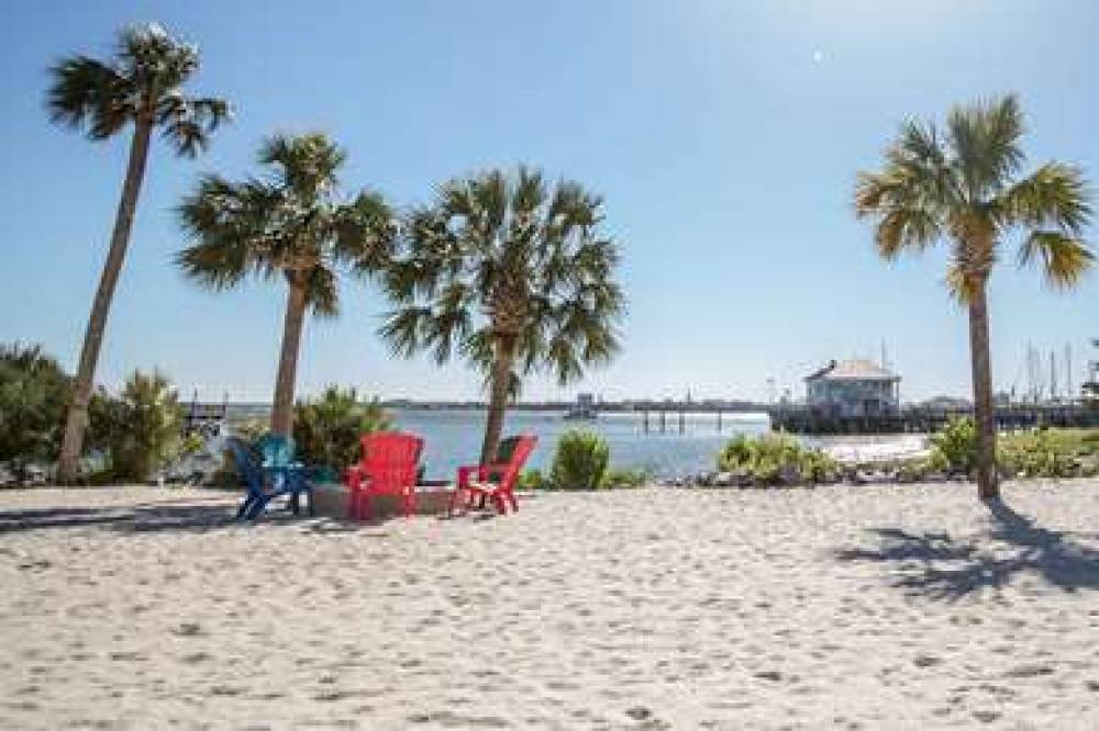 HARBORSIDE AT CHARLESTON HARBOR 5