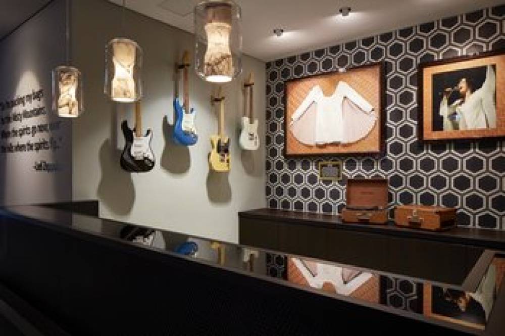 HARD ROCK HOTEL DAVOS 3