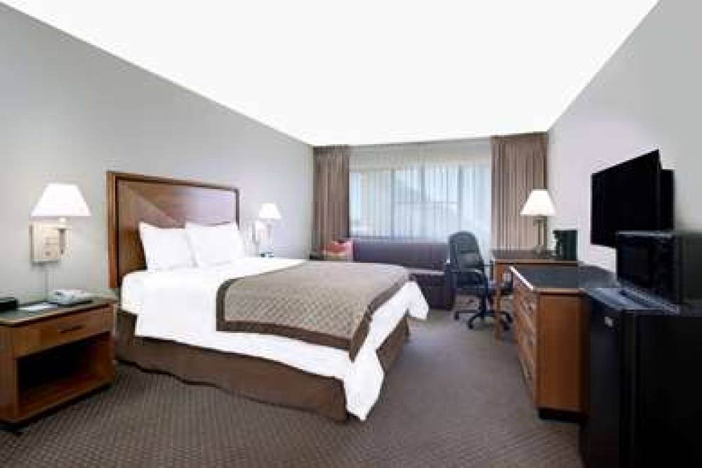 Hawthorn Suites By Wyndham Arlington/DFW South 7