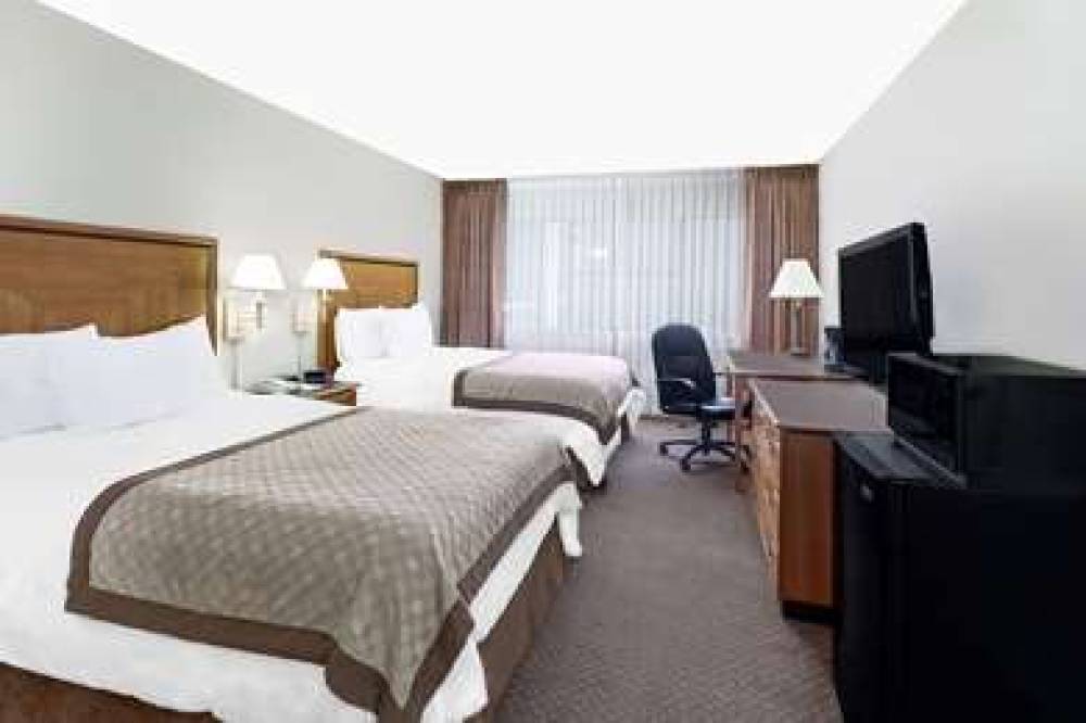 Hawthorn Suites By Wyndham Arlington/DFW South 8