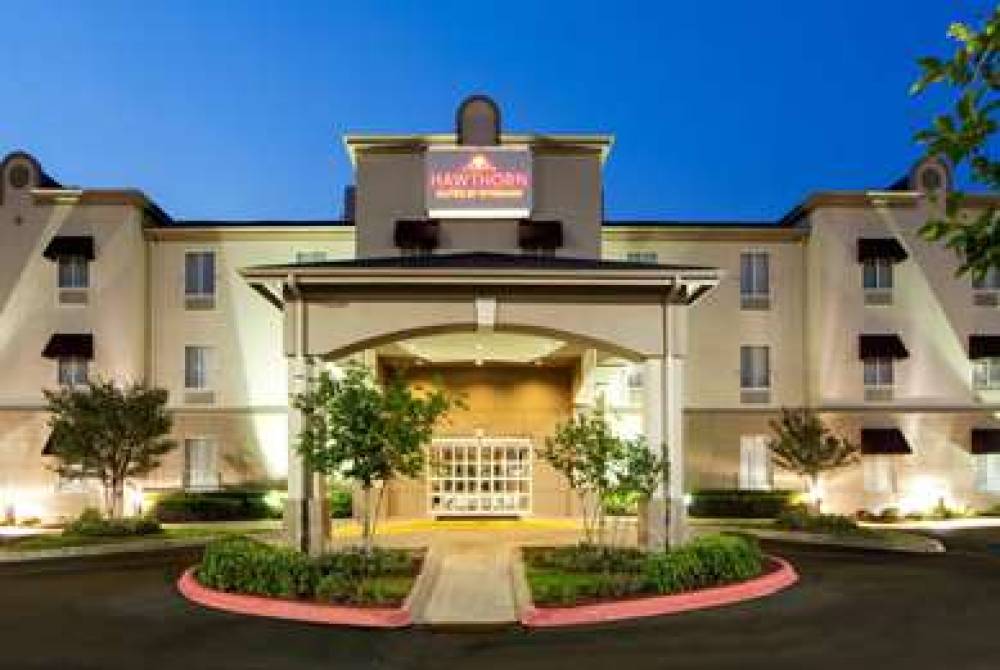 Hawthorn Suites By Wyndham College Station 2