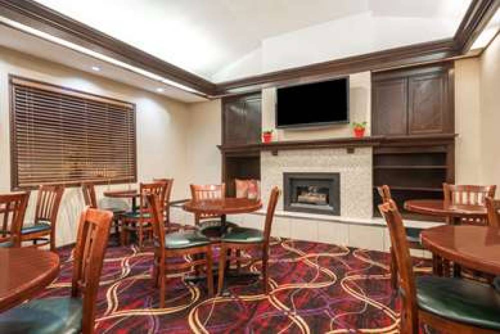 Hawthorn Suites By Wyndham Dayton North 4