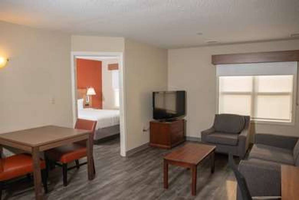 HAWTHORN SUITES BY WYNDHAM ERIE 6