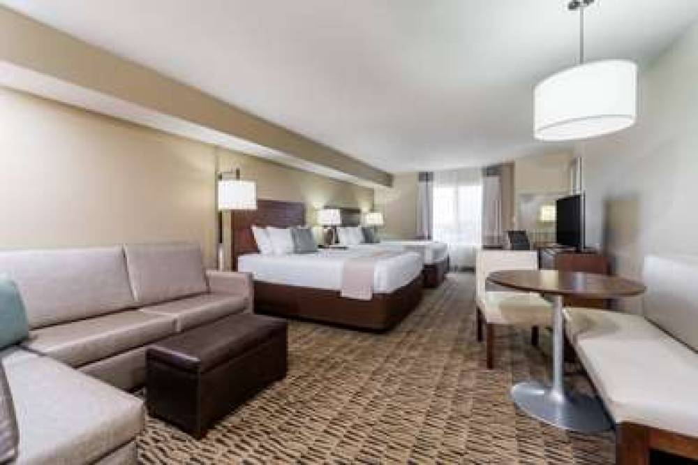 HAWTHORN SUITES BY WYNDHAM WHEELING 6