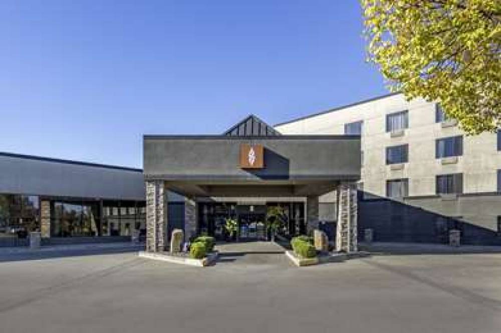 HELLS CANYON GRAND HOTEL ASCEND HOT 1