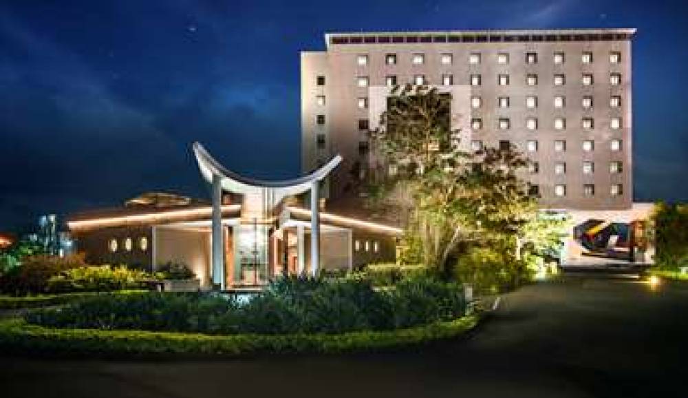 Hennessy Park Hotel 1