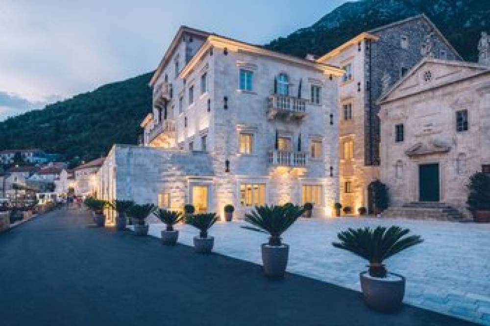 HERITAGE GRAND PERAST 1