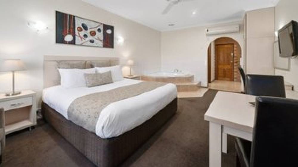 HERITAGE MOTOR INN COROWA 10