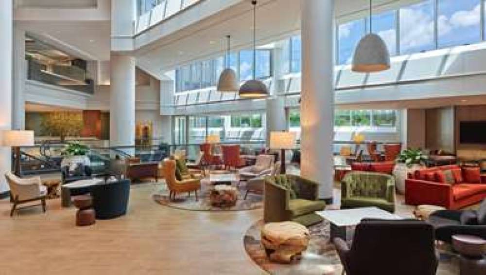 Hilton Atlanta Airport 6