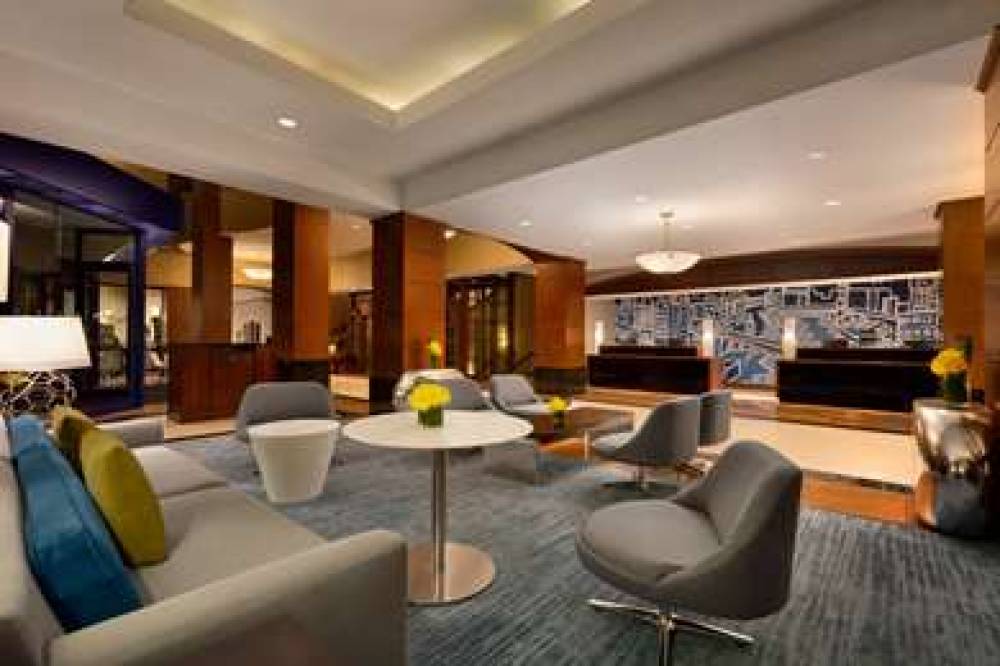 Hilton Chicago/Magnificent Mile Suites 5