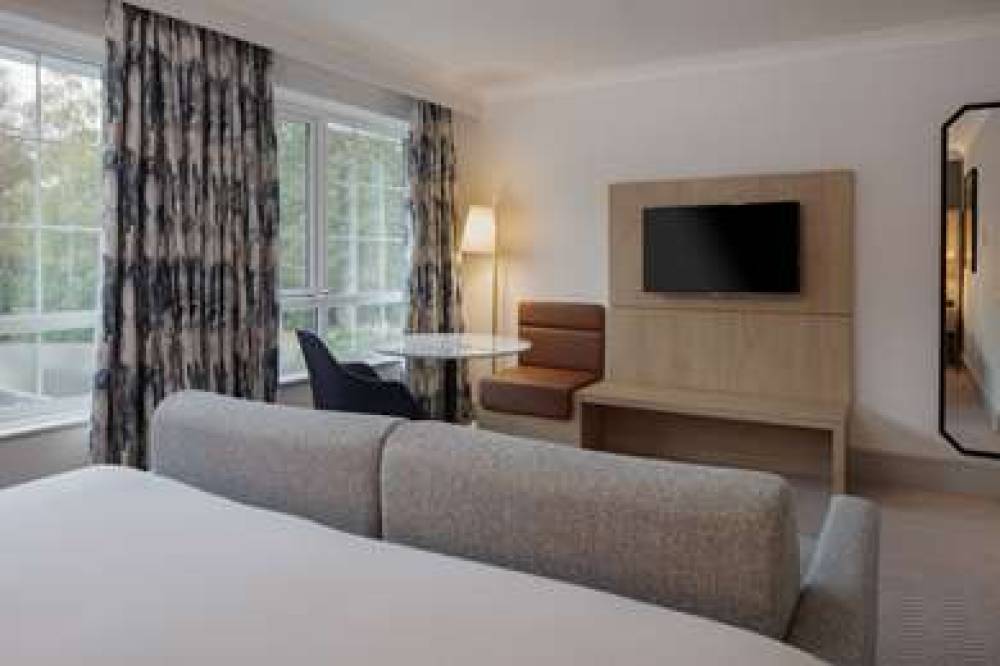 HILTON COBHAM 8