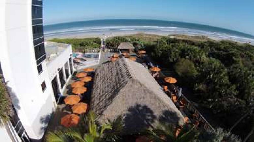 Hilton Cocoa Beach Oceanfront 7