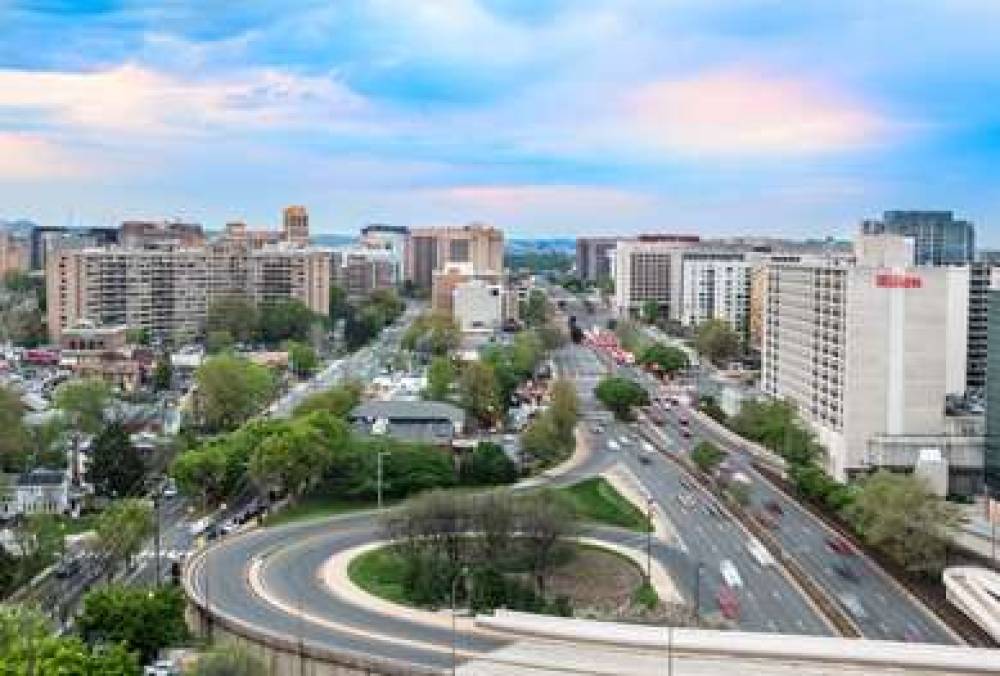 Hilton Crystal City At Washington Reagan National 2