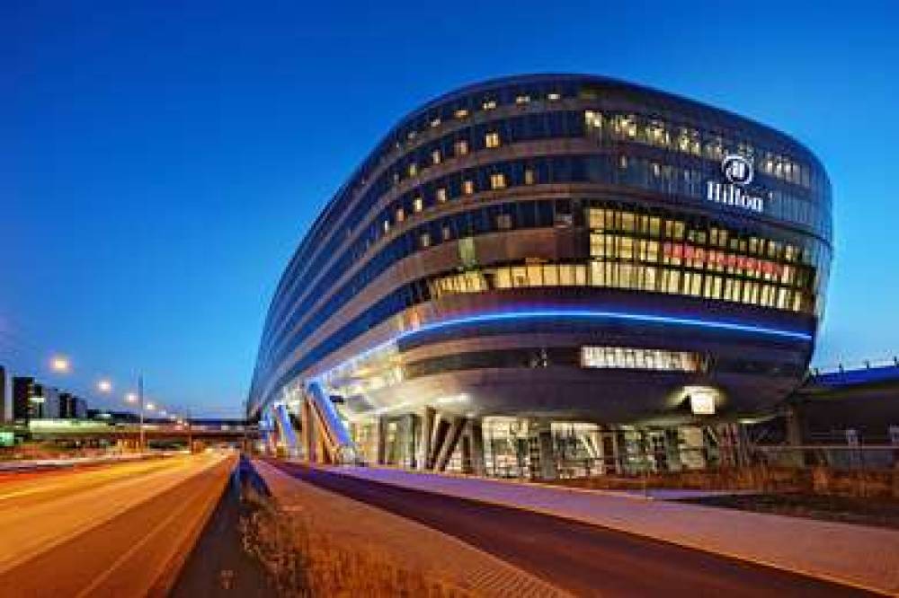 HILTON FRANKFURT AIRPORT 1