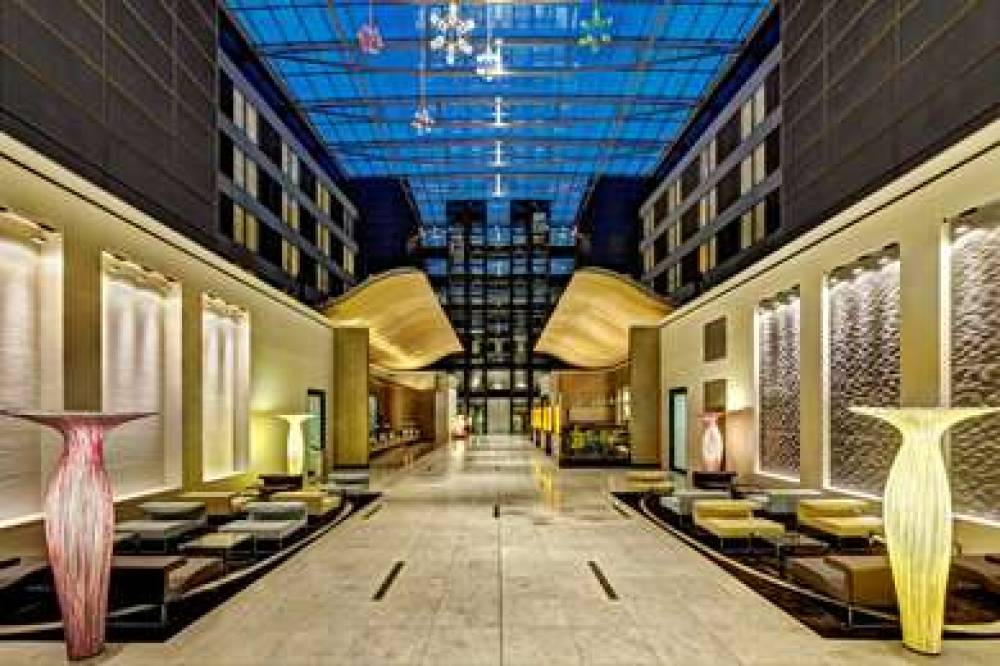 HILTON FRANKFURT AIRPORT 4