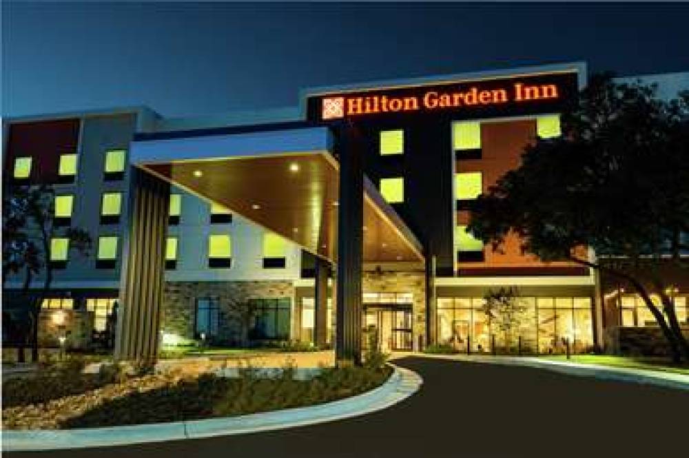 HILTON GARDEN CEDAR PARK AUSTIN 3