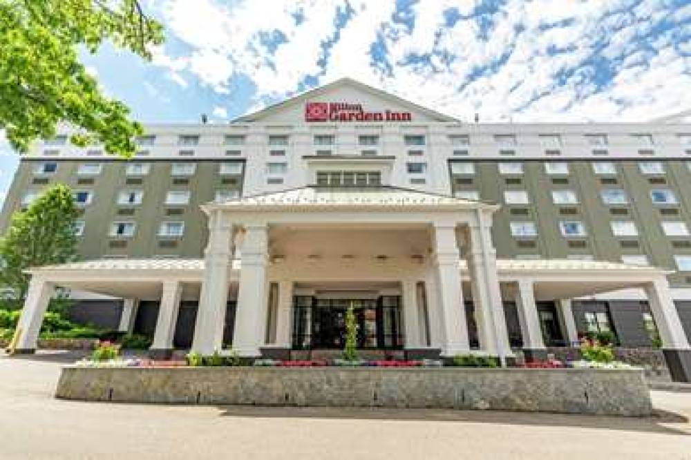 Hilton Garden Inn Boston/Waltham 2