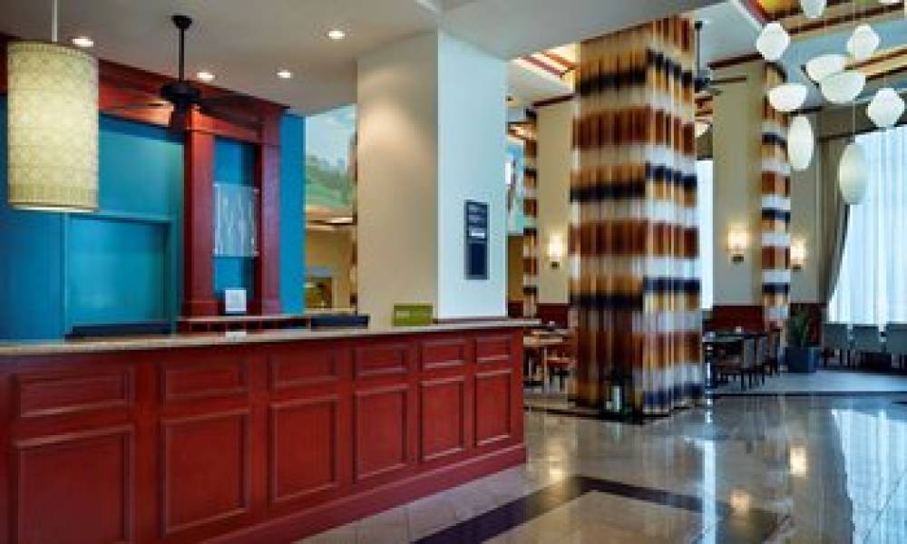 Hilton Garden Inn Charlotte - Uptown 7